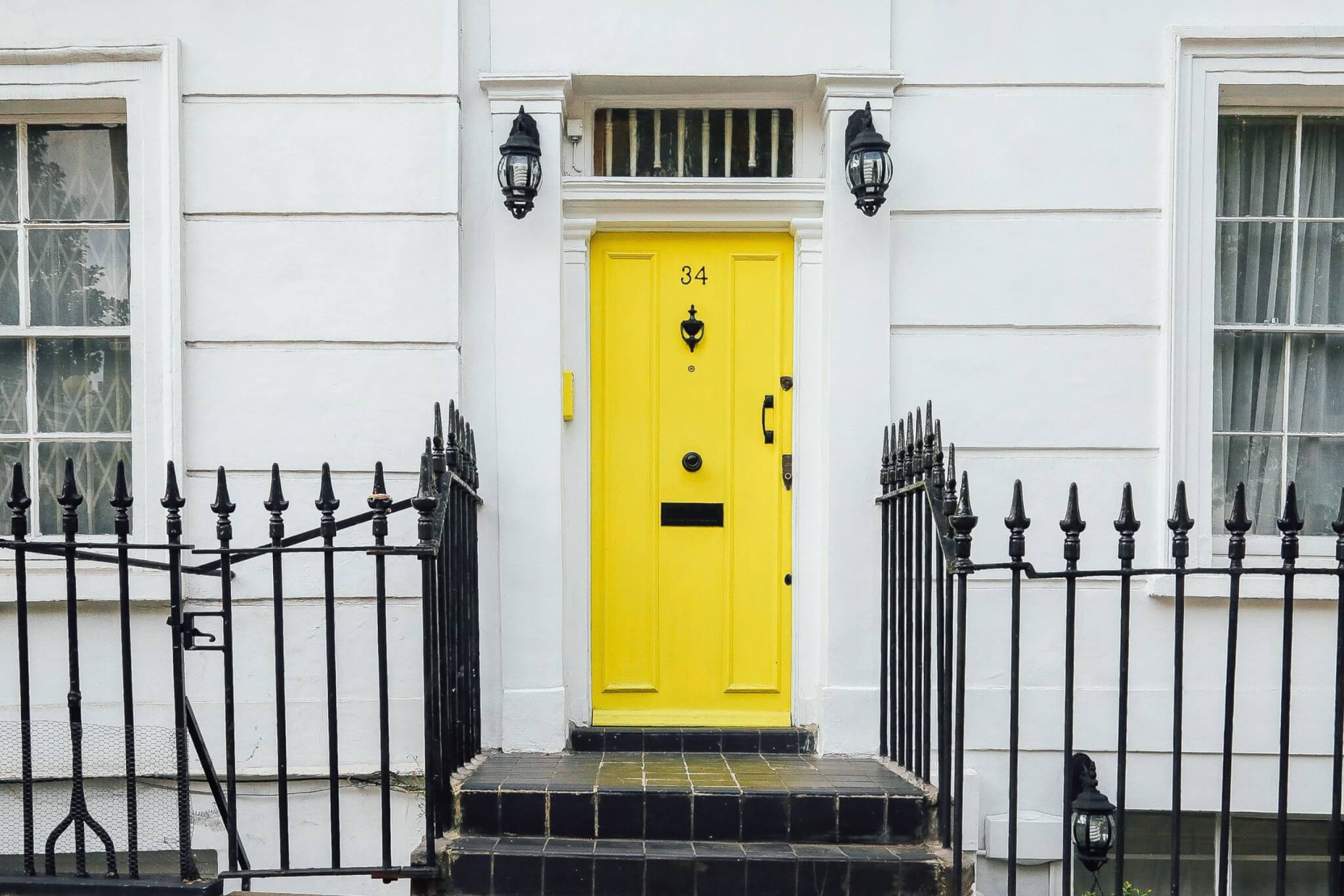 Fire Safety Improvements – are landlords able to uprate flat owners’ front doors?