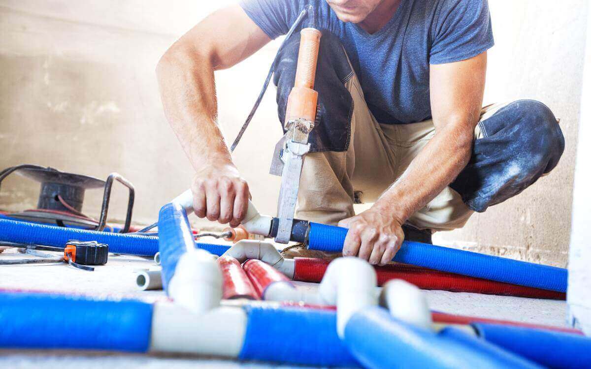 Persistent plumber extends the boundaries of holiday pay rights