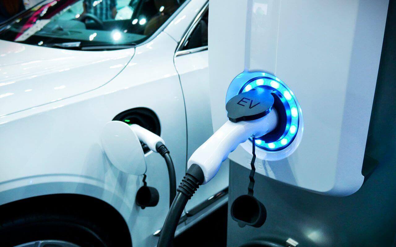 EV charging kit on your forecourt – leases and licences