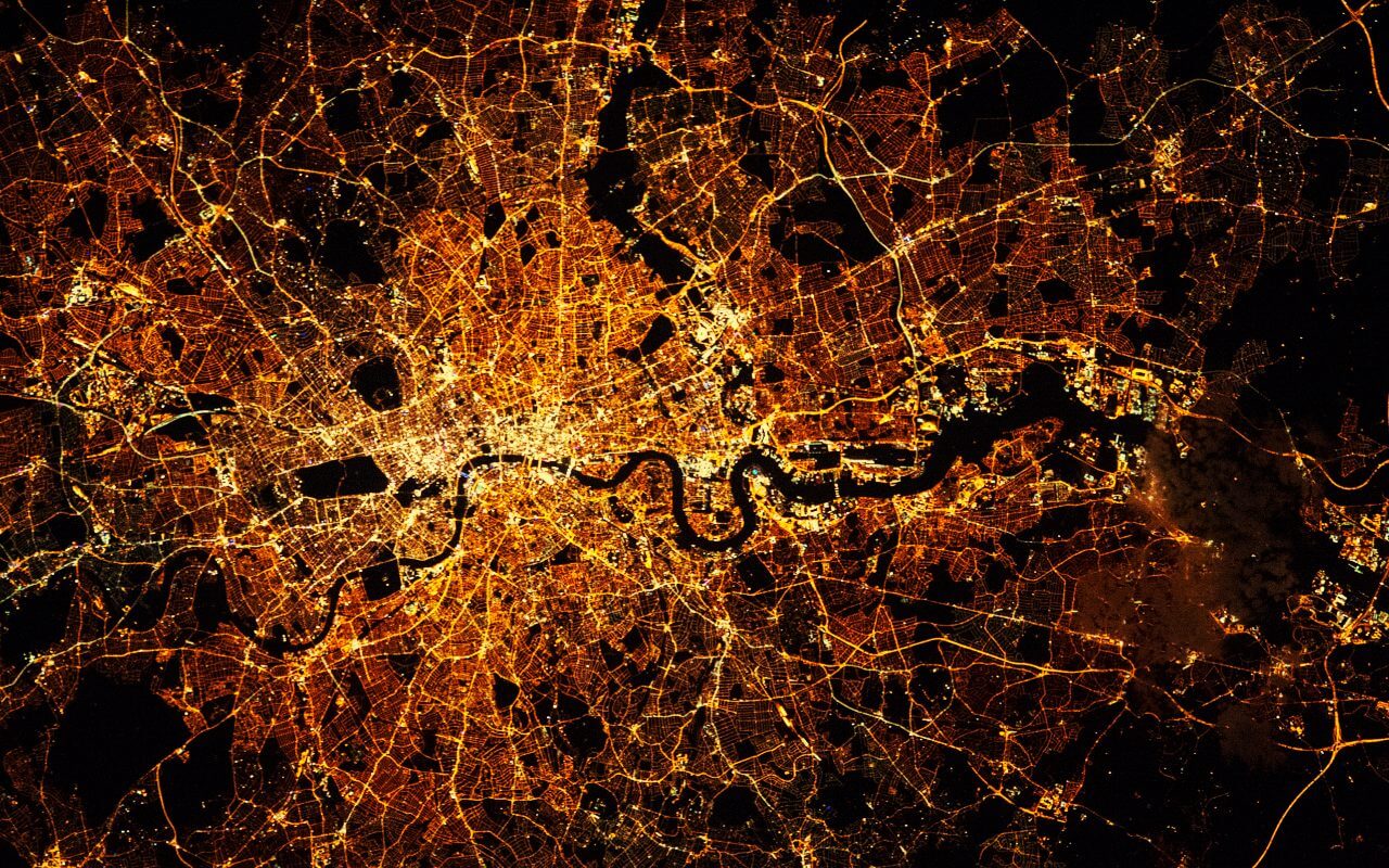 London aerial view layout infrastructure